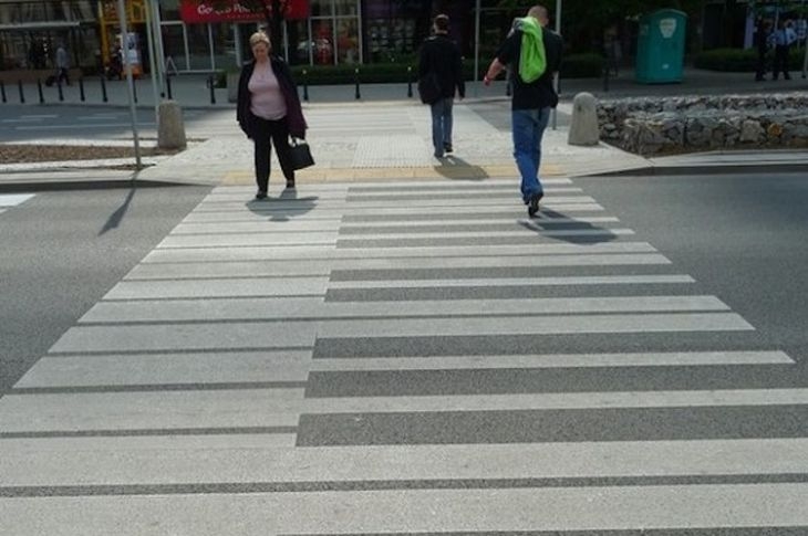 Пловдивчанин блъсна жена на пешеходната пътека на булевард 