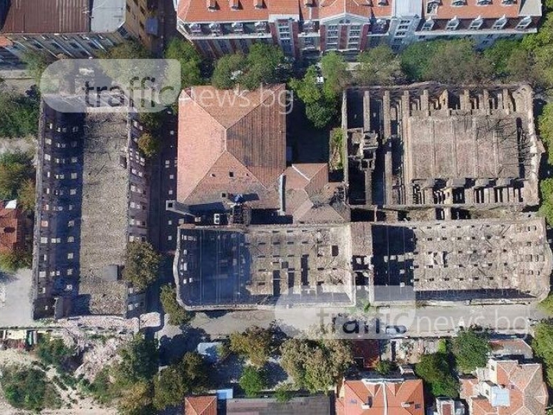 Кадър от дрон показва размера на пораженията върху Тютюневия град СНИМКА+ВИДЕО