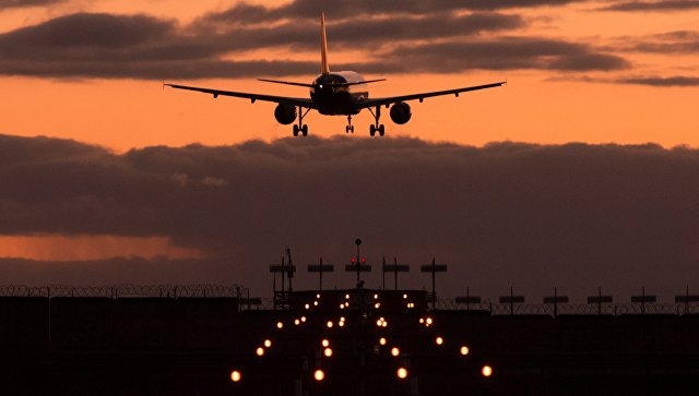 Смърт на борда! Самолет се приземи аварийно на руско летище