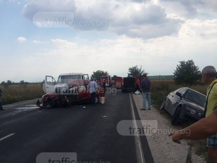 Двамата в мерцедеса от зловещата катастрофа край Пловдив вчера са изписани от болницата