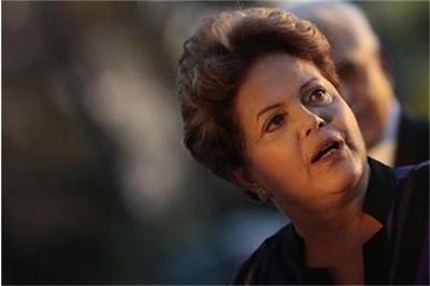 Свалиха Дилма Русеф! В Бразилия избухнаха размирици