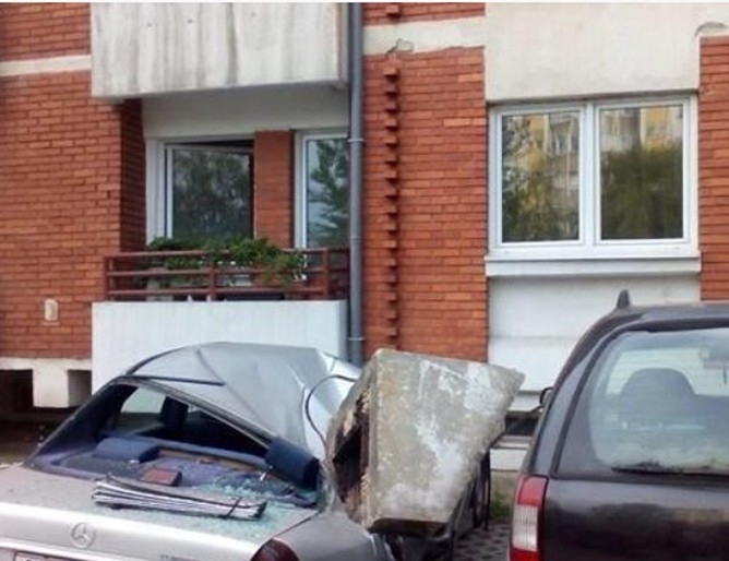 Скопие след труса, усетен и в България: Хората са на улиците, ударени автомобили и пукнати сгради