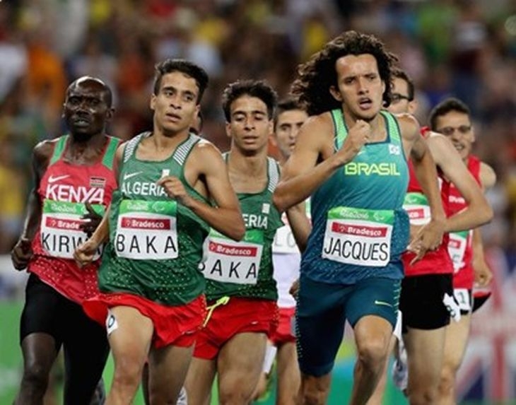 Параолимпийци поставиха рекорд по бягане на 1500 м
