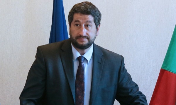 Христо Иванов за имунитета на Добрев: ДПС иска максимално скъпо да продаде гласовете си