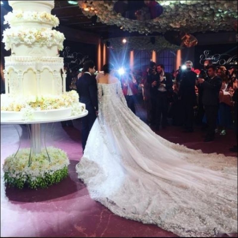 Родните милионери биха завидели! Най-скъпата сватба в света разтърси Москва СНИМКИ