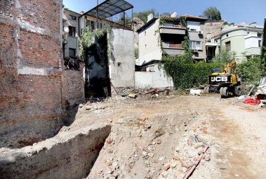 Римска баня изникна под основите на частен дом в Пловдив