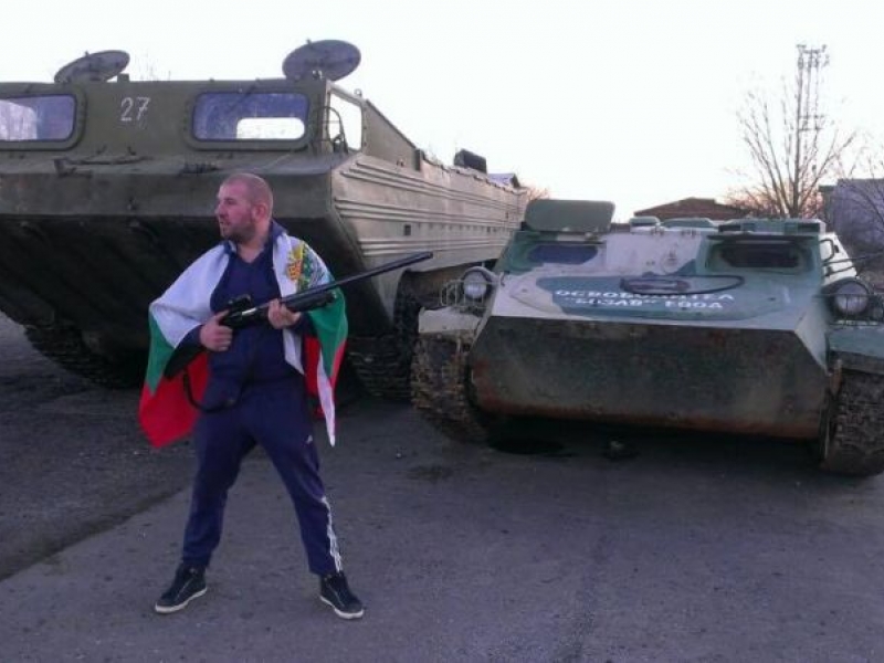 Русия прави филм за Динко  