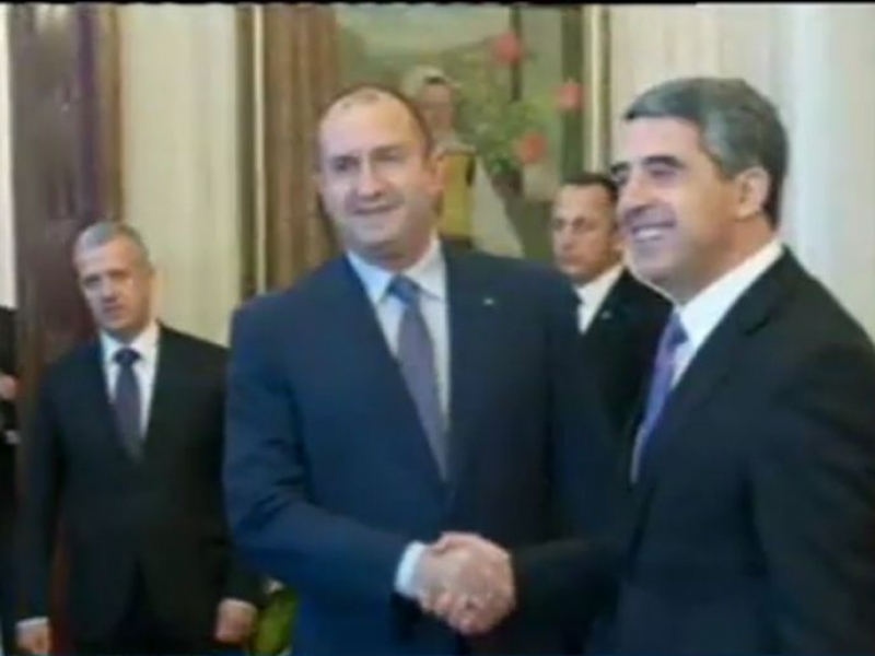 Първа среща на Плевнелиев и Радев ВИДЕО