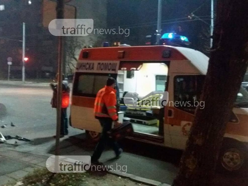 Линейка хвърчи в Кючука, удариха кола с бебе в нея СНИМКИ
