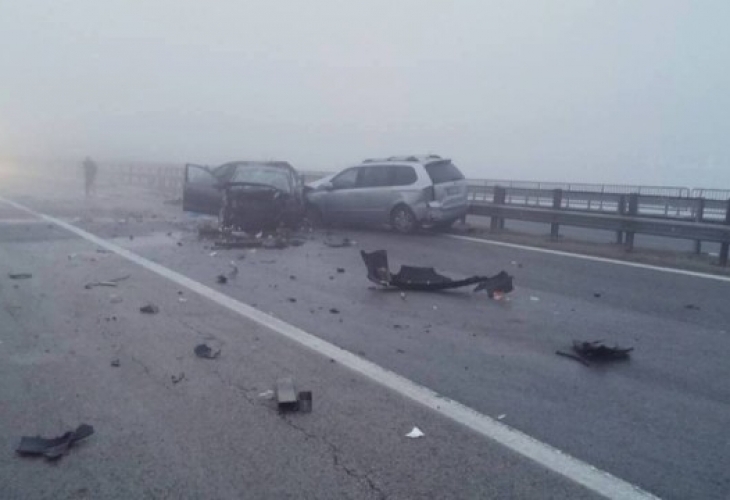 Трима души са загинали при зверското меле на магистрала Тракия СНИМКА