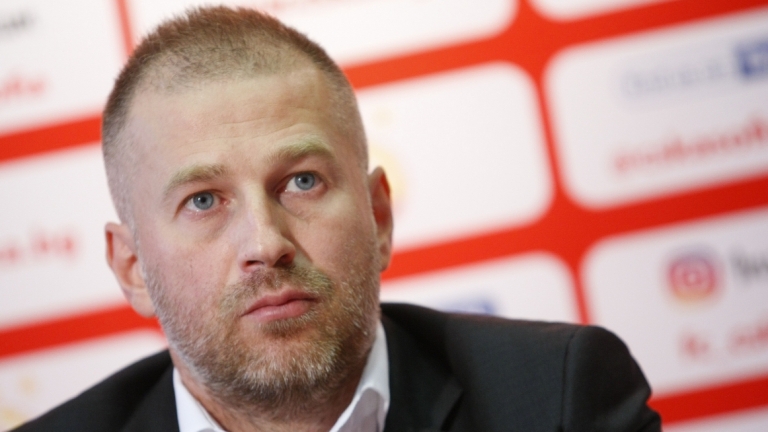 Йорданеску напуска ЦСКА, феновете искат обяснение от играчите