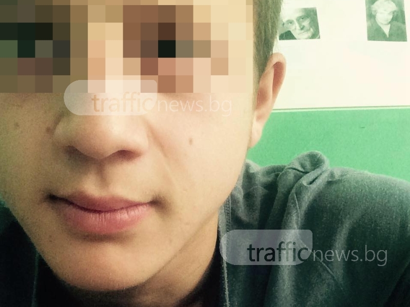15-годишен от Автото бяга с мерцедес от полицаи, блъска пежо в Кючука СНИМКИ