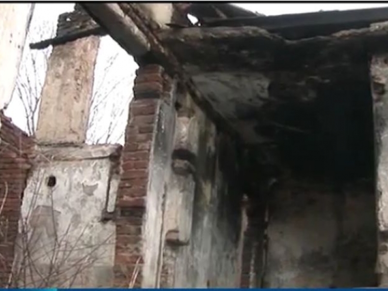 Две жертви на студа! Бездомен мъж почина от измръзване в Пловдив, друг след като запалил огън, за да се стопли ВИДЕО