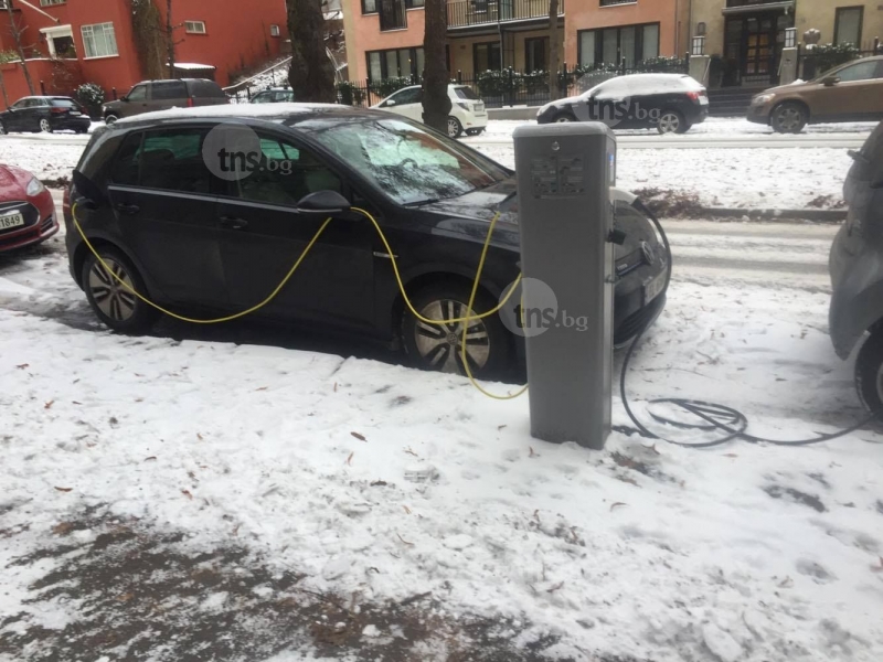 Градските власти в Пловдив влизат в бъдещето! Първите електромобили пристигат днес