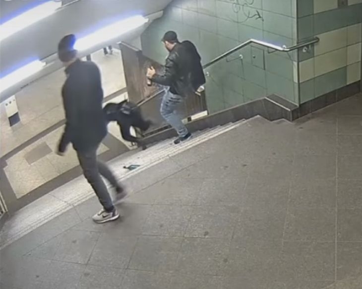 Трима мъже нападнаха жена, зверството потресе Германия ВИДЕО
