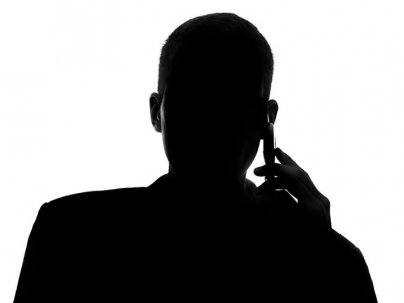 Мъж изправи на нокти служителите на телефон 112, плаши да взриви цяла България