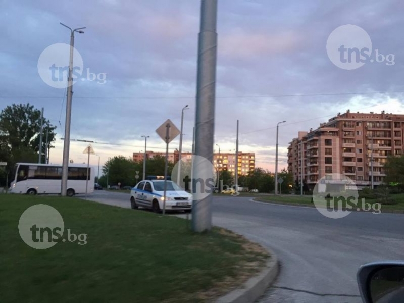 Шофьор отнесе жена на пешеходна пътека в Тракия
