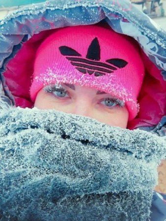 Минус 62 градуса в Сибир! А какви яки селфита стават СНИМКИ 