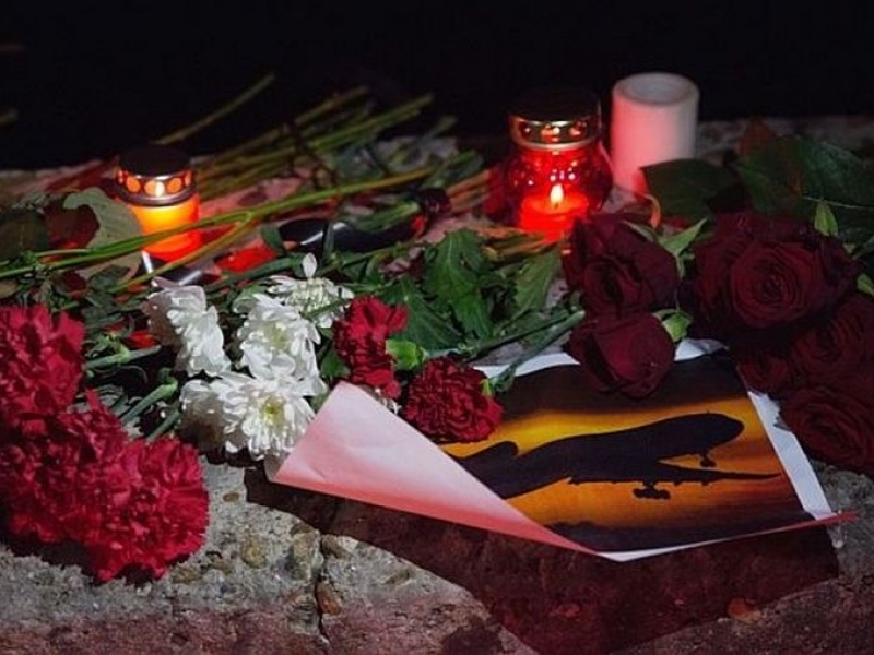 Ден на траур в Русия за жертвите на самолетната катастрофа край Сочи