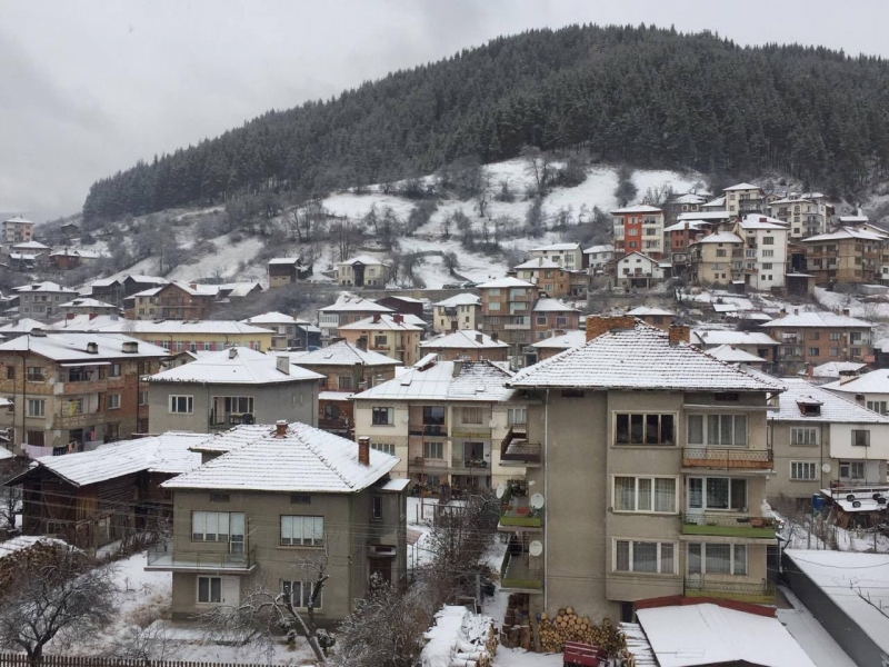 Снеговалеж обхваща страната, следобед ще е в Пловдив 