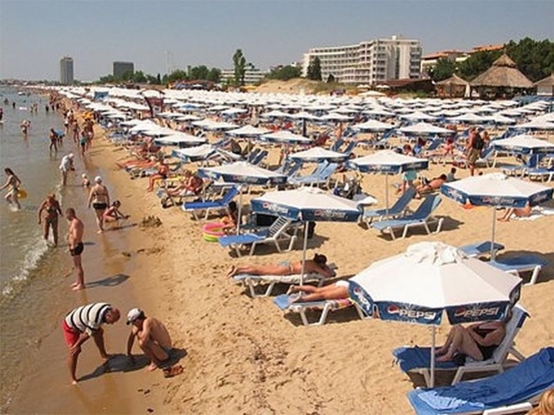 А дано: 8 лева за чадър и шезлонг в големите курорти