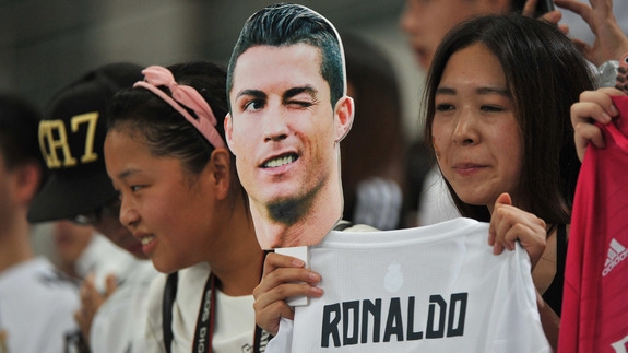 Лудост: Китайци предложиха 300 милиона евро за Роналдо