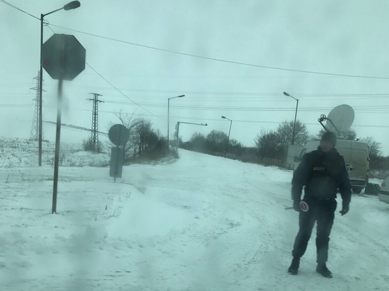 Изтеглени са струпаните коли по пътя Карнобат-Айтос