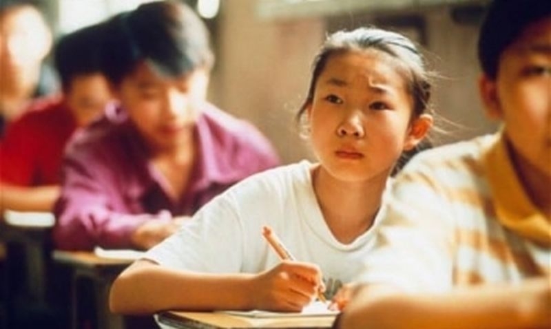 Китайски ученици ще могат да взимат назаем класове