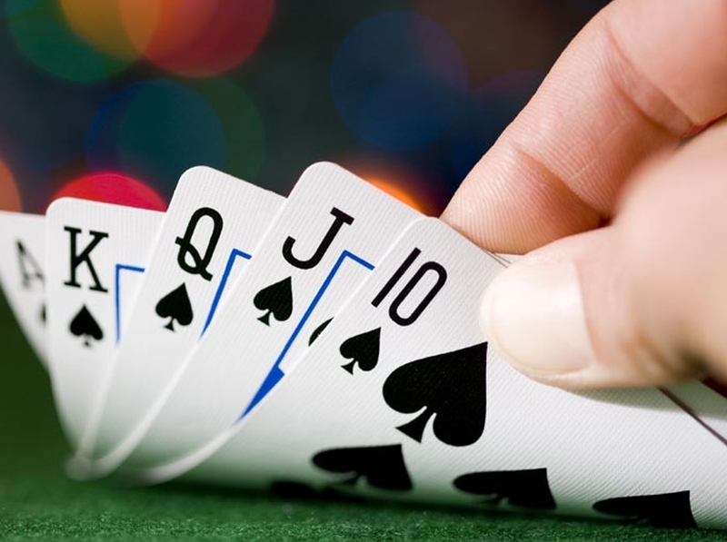 Българин и двама турци пробвали да мамят в казино в Пловдив, хванаха ги