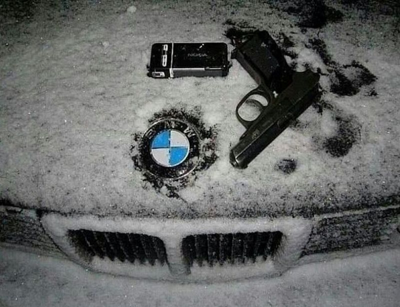 Топ крадците на коли карали жена да шофира, защото не е подозрителна СНИМКИ