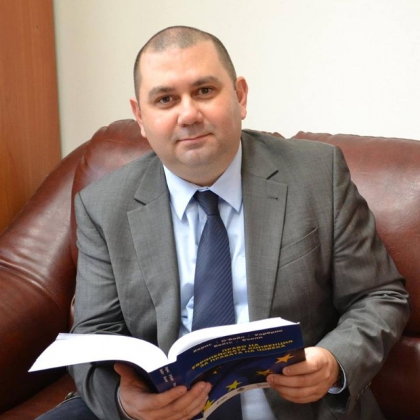 Избраха Христо Паунов за заместник декан на Юридическия факултет в ПУ