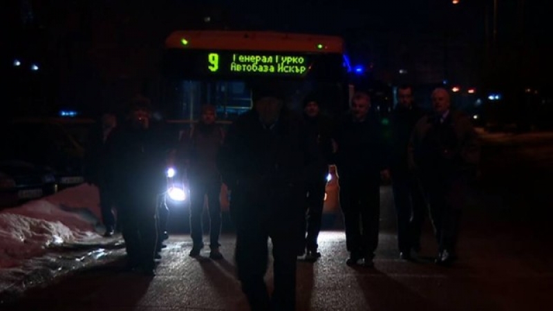 Протест блокира градския транспорт в София, причината - лоши условия