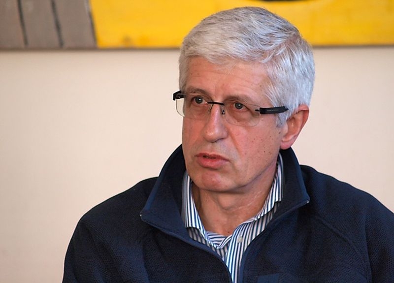 Второ дело срещу Румен Овчаров, разрешил незаконен добив на въглища