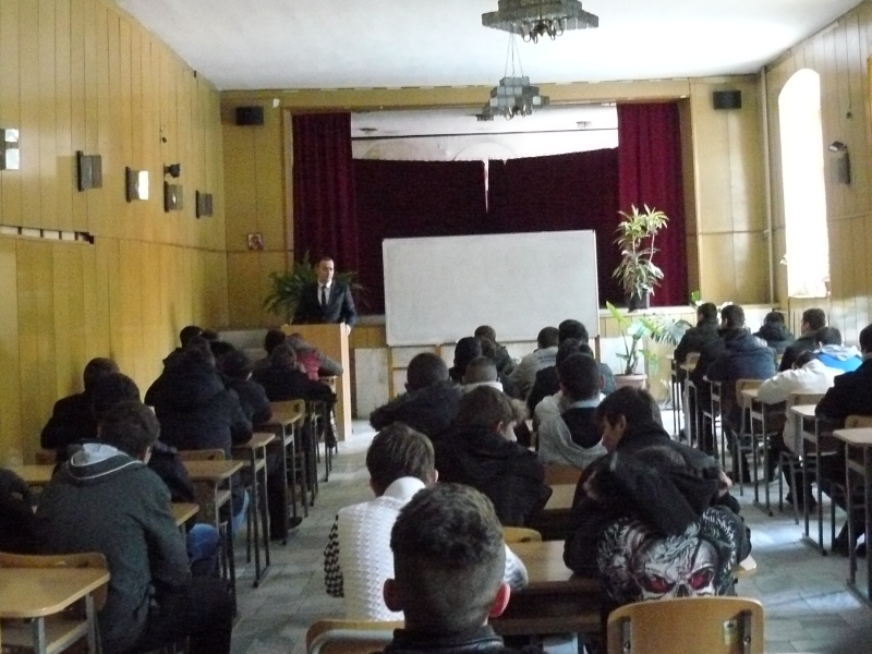 Съдебен процес се състоя в една от гимназиите в Пловдив