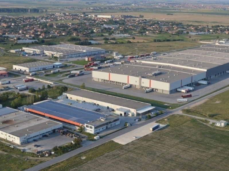 В Пловдив няма работници, големи фирми търсят такива чак в Монтана и Бяла Слатина