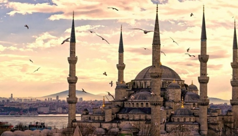 Турски сеизмолог прогнозира земетресение от 7 по Рихтер в Истанбул