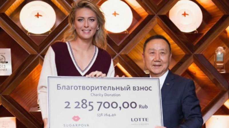 Мария Шарапова дари над 40 000 долара за сираци в Русия