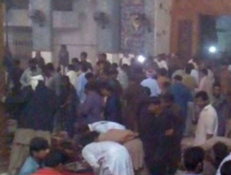 Ислямска държа пое отговорност за терора в Пакистан, при който загинаха 72 души