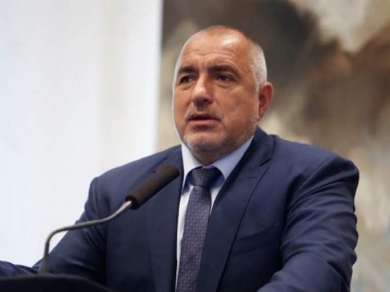 Борисов: Волен все ми пилеше за танковете по магистралата