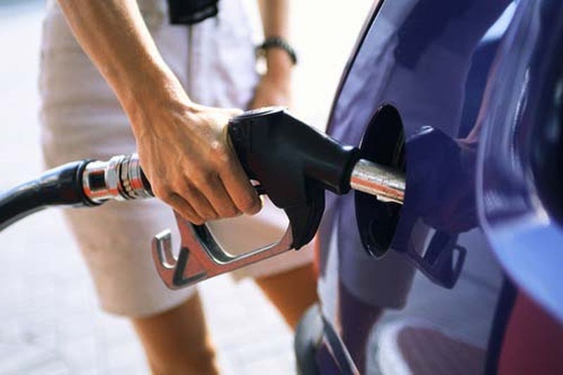 6 лесни начина да спестите бензин