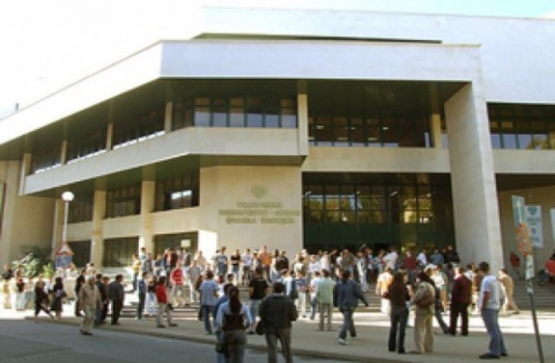 Откриха кандидатстудентската борса в Пловдив! Само три пловдивски вуза са тук