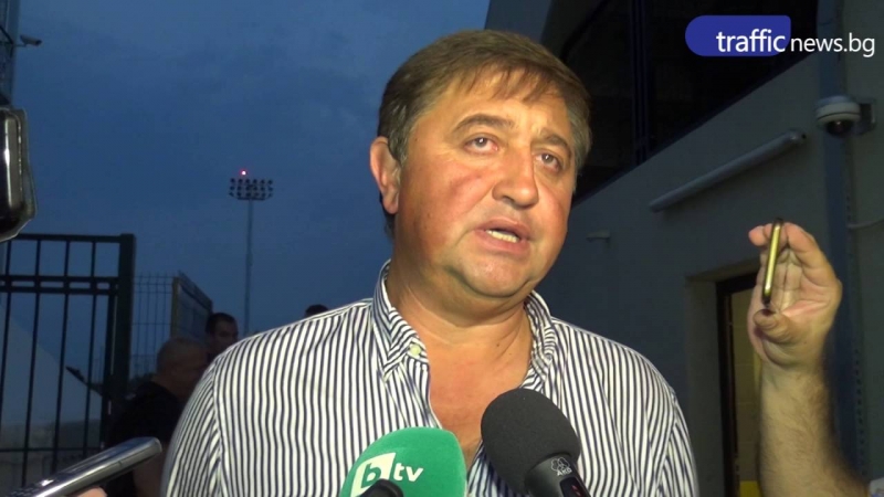 Приеха по спешност в болница президента на Ботев Ангел Палийски