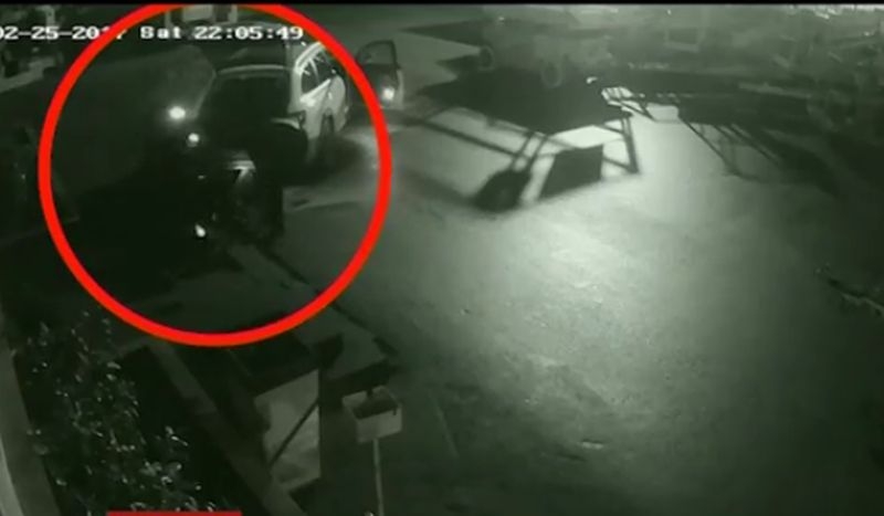 Обир за минути: Маскирани задигнаха 100 килограмова каса с хиляди левове ВИДЕО