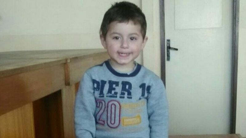 Все още търсят родителите на намереното 2-годишно момченце