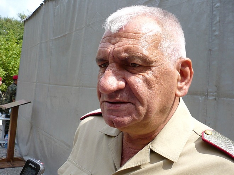 Правителството предложи Андрей Боцев да оглави армията