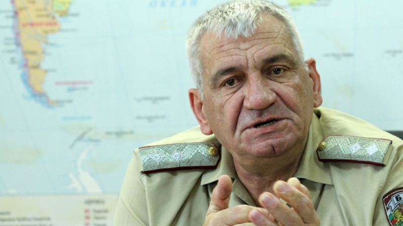 България има нов началник на отбраната, въпреки призивите на ГЕРБ