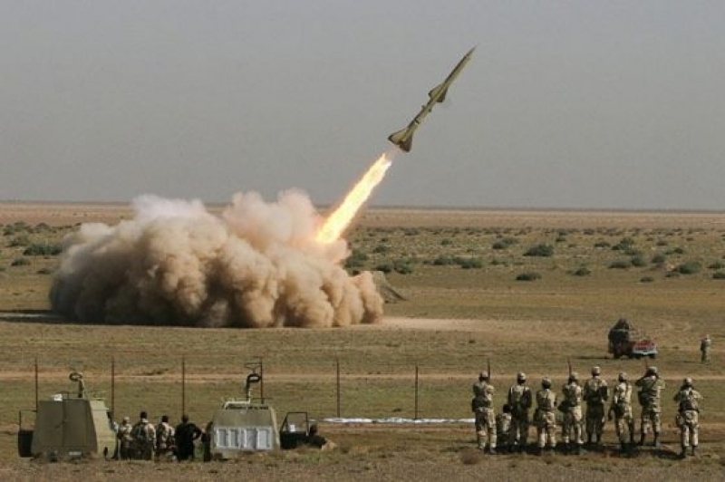 Северна Корея с нова провокация - изстреля 4 балистични ракети