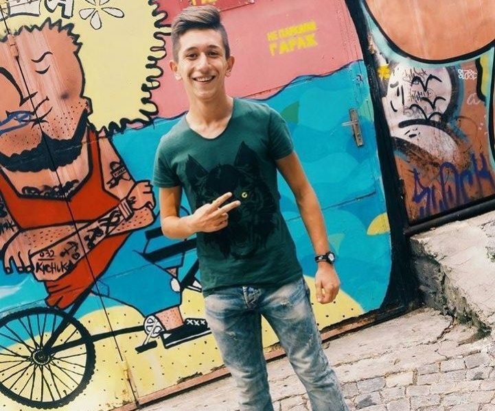 Родителите на Синан, който почина от рак, получиха награда “Достойните българи“ СНИМКИ