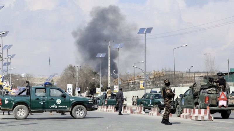 Нападнаха най-голямата военна болница в Афганистан
