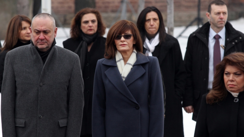 Първата дама поздрави жените “напук на всички“